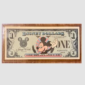 1987 $1 Disney Dollar featuring Mickey Mouse
